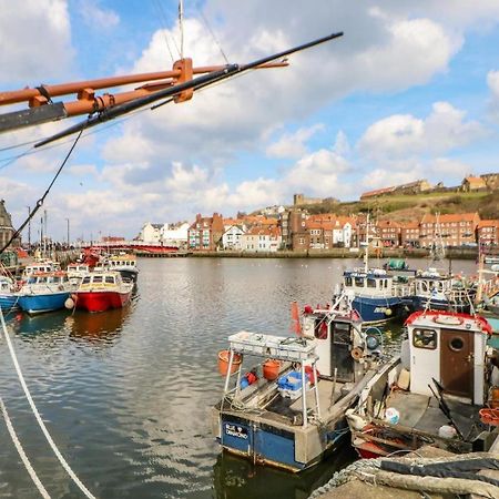 Old Town View Apartamento Whitby Exterior foto