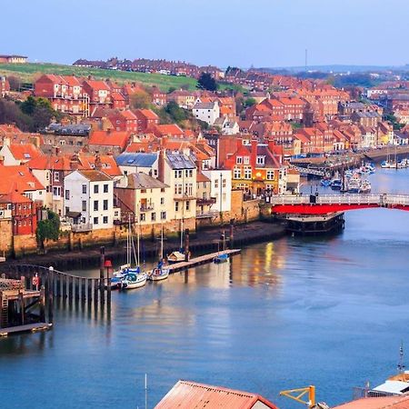 Old Town View Apartamento Whitby Exterior foto
