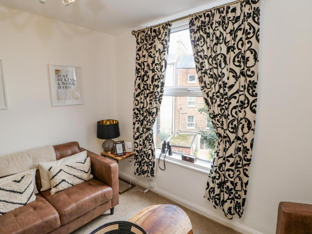 Old Town View Apartamento Whitby Exterior foto